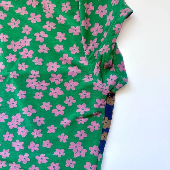 Lisa Says Gah for UO Angie Floral Colorblock Tee, Green Pink and Blue, Size XS - Picture 13 of 15
